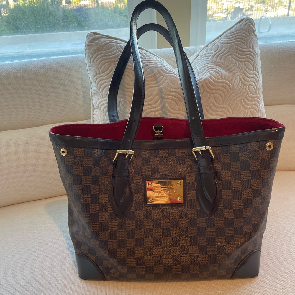 Louis Vuitton Hampstead MM Demier Ebene Brown and Red Tote Bag